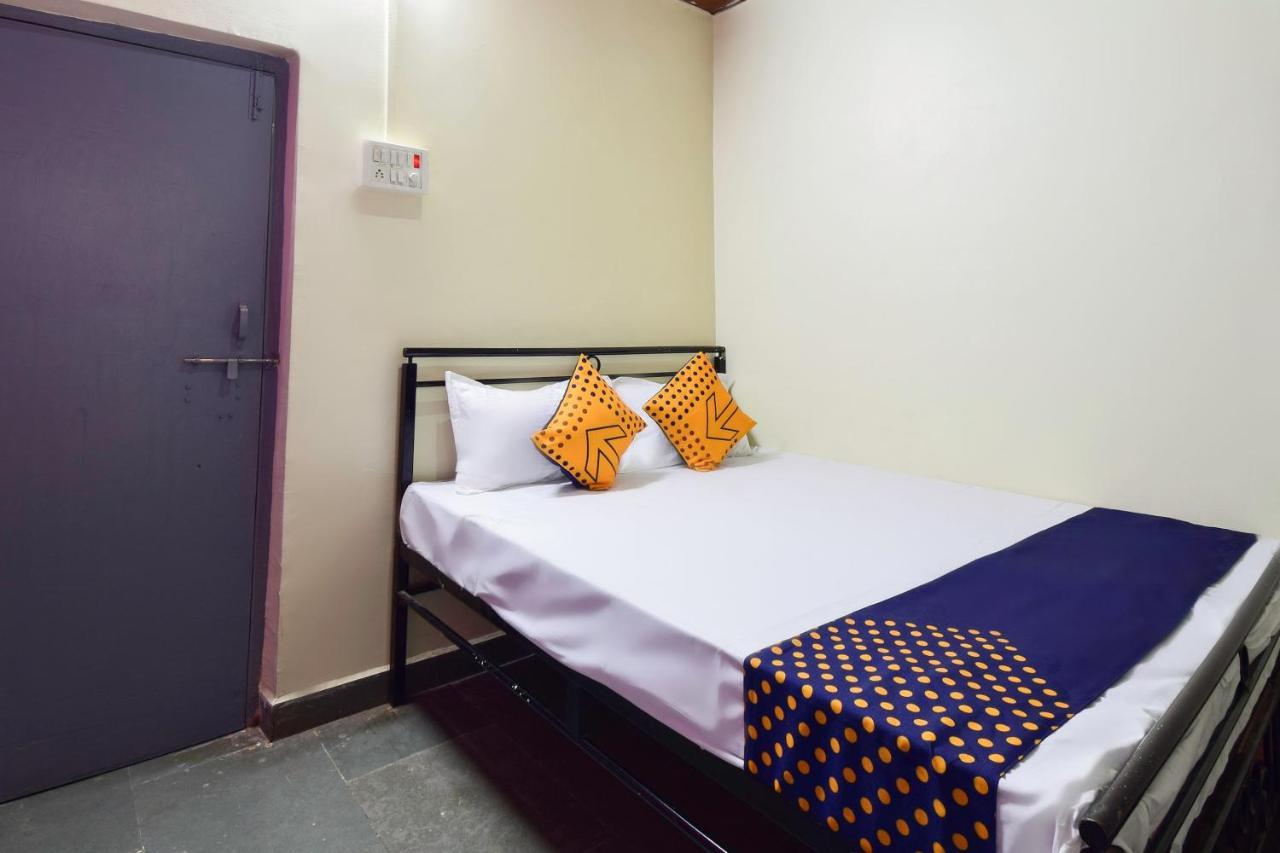 Spot On 66795 Hotel Abhijeet Otur Exterior photo