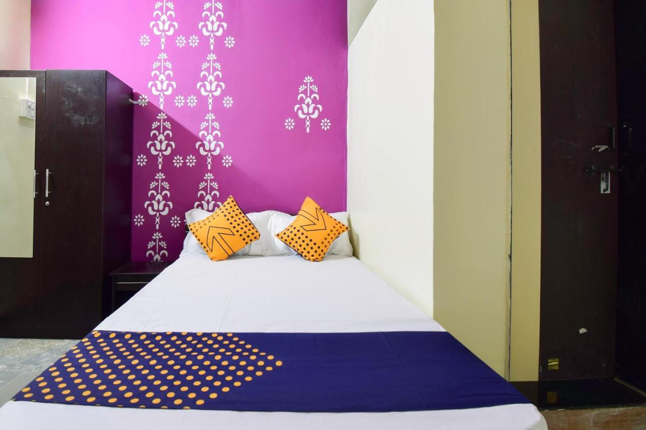 Spot On 66795 Hotel Abhijeet Otur Exterior photo